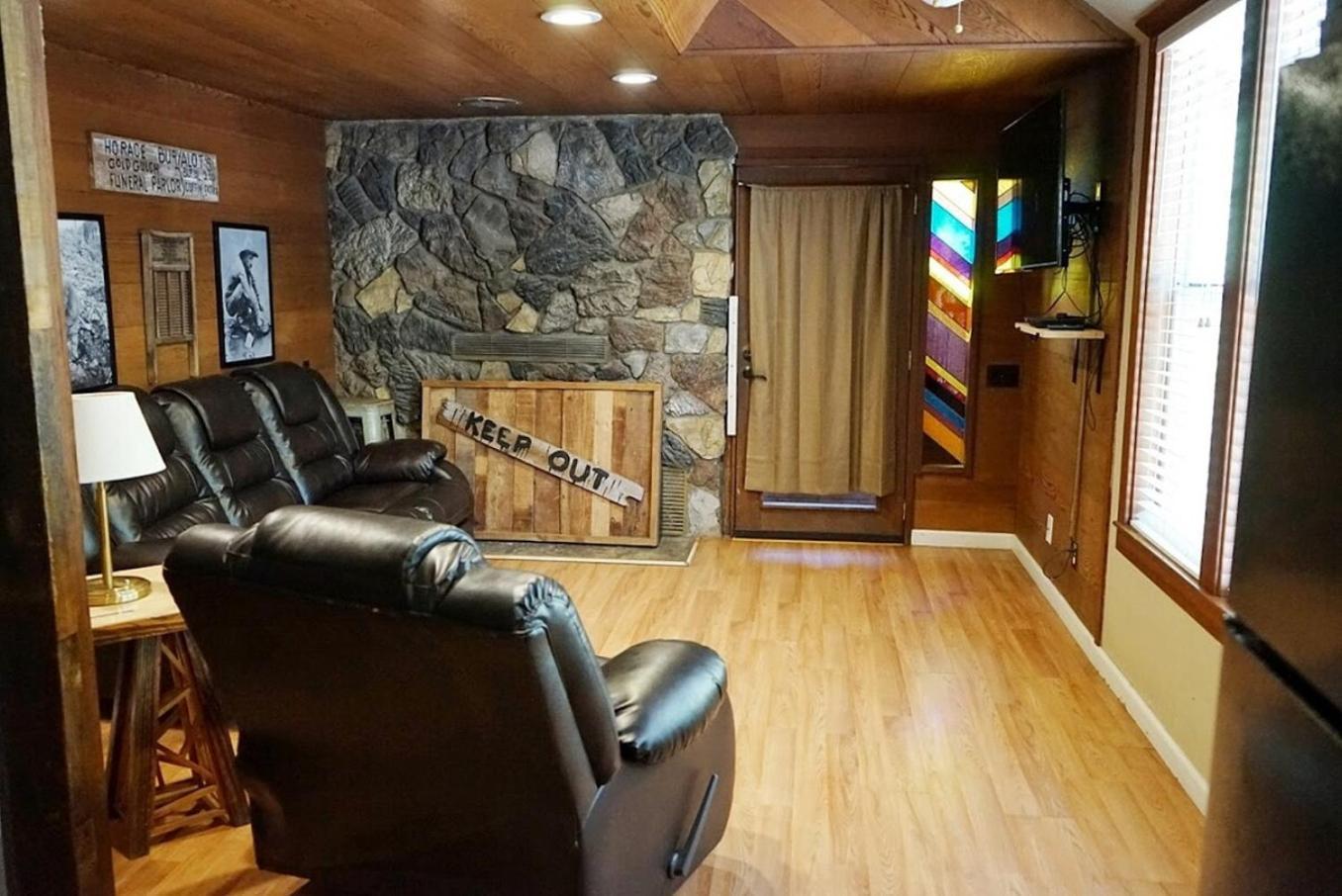 Miners Suite-Centrally Located In Shaver Lake Exteriér fotografie